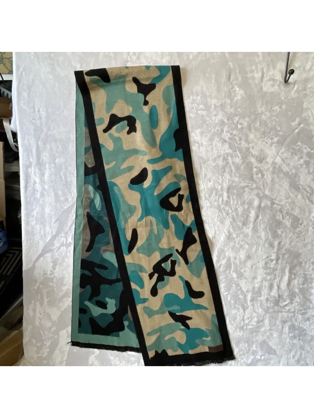 Mio Marino Men’s Cashmere Turq Camo Scarf 80”